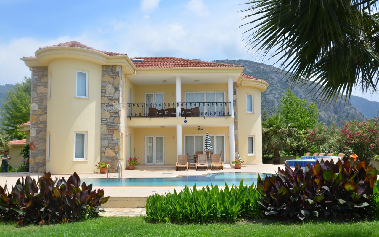 Villa Dazmanda