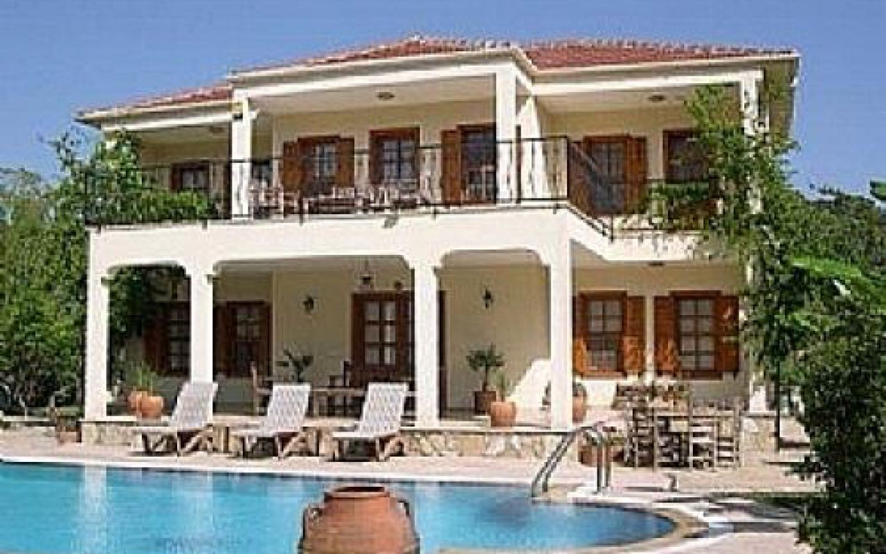 Hurmet Villa