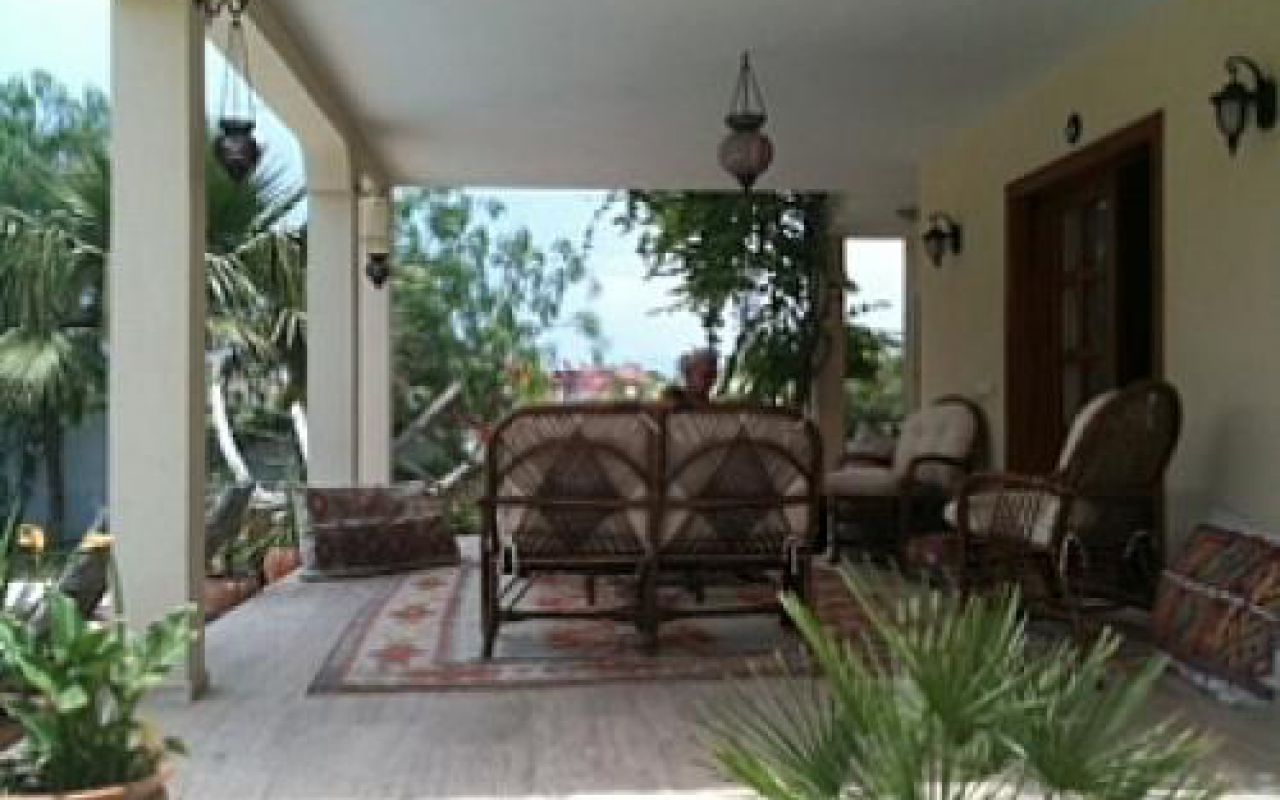 Hurmet Villa