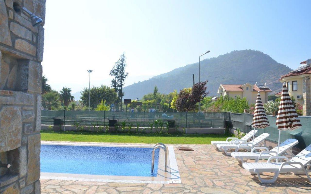 Toprak Villa 