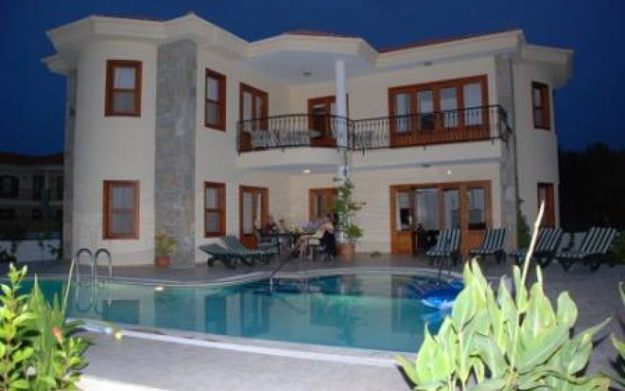 Şahane Villa 