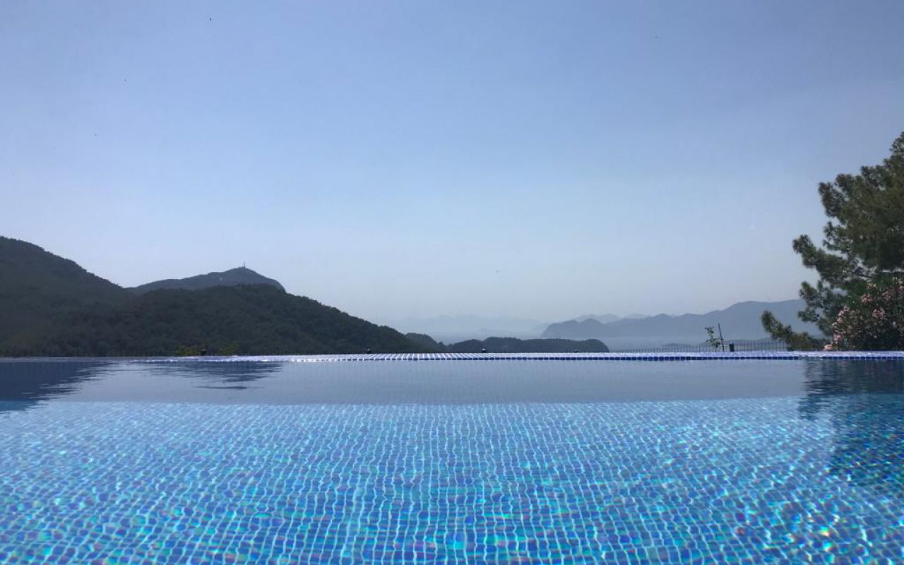 Oruc Sea View 