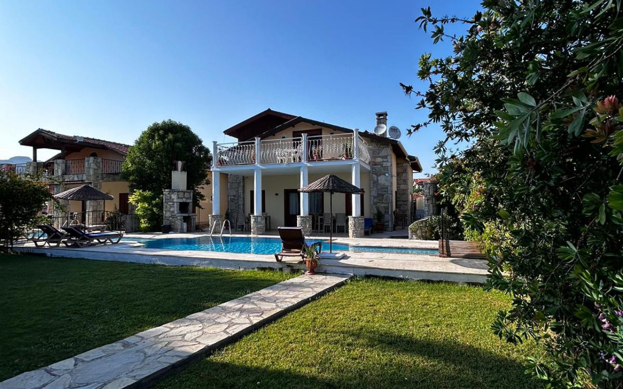 Victoria Villa