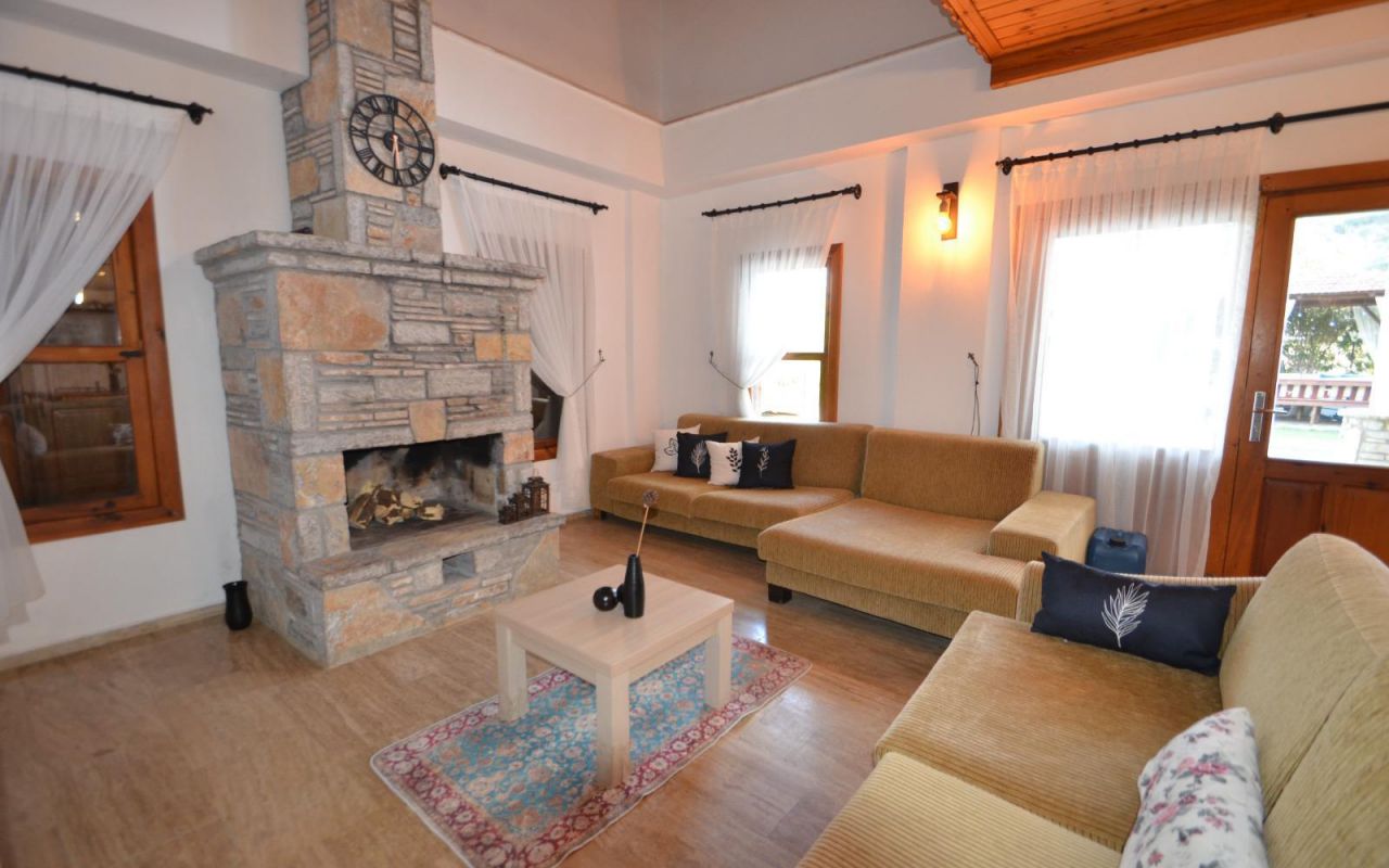 Victoria Villa