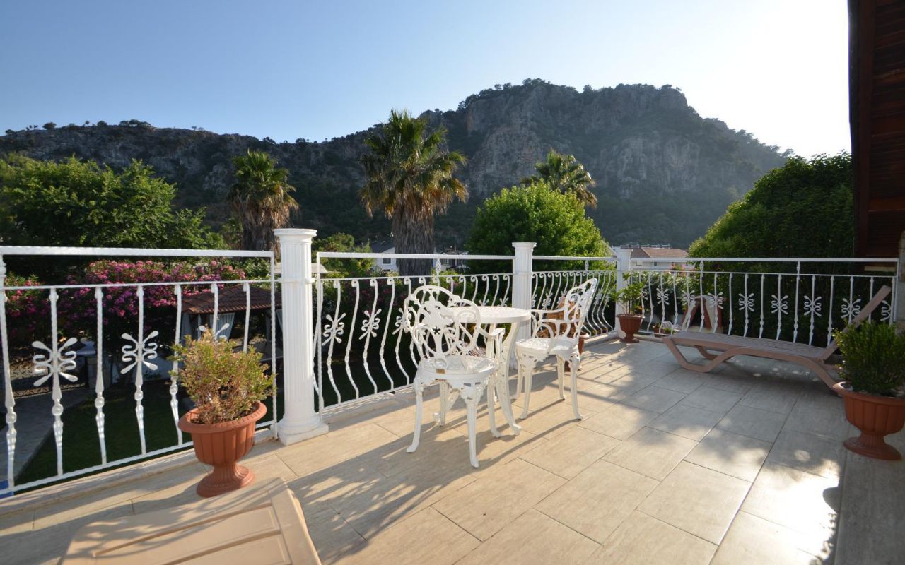 Victoria Villa