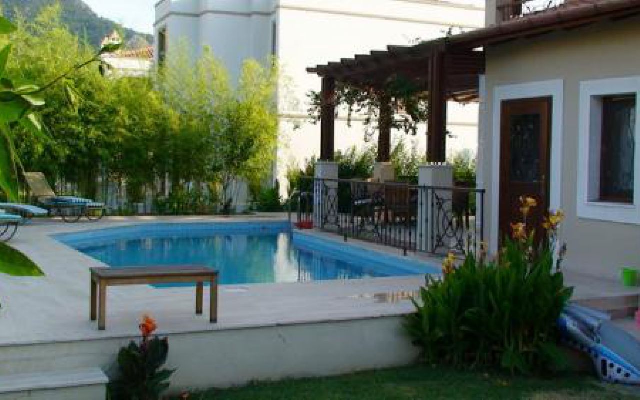 Kehribar Villa