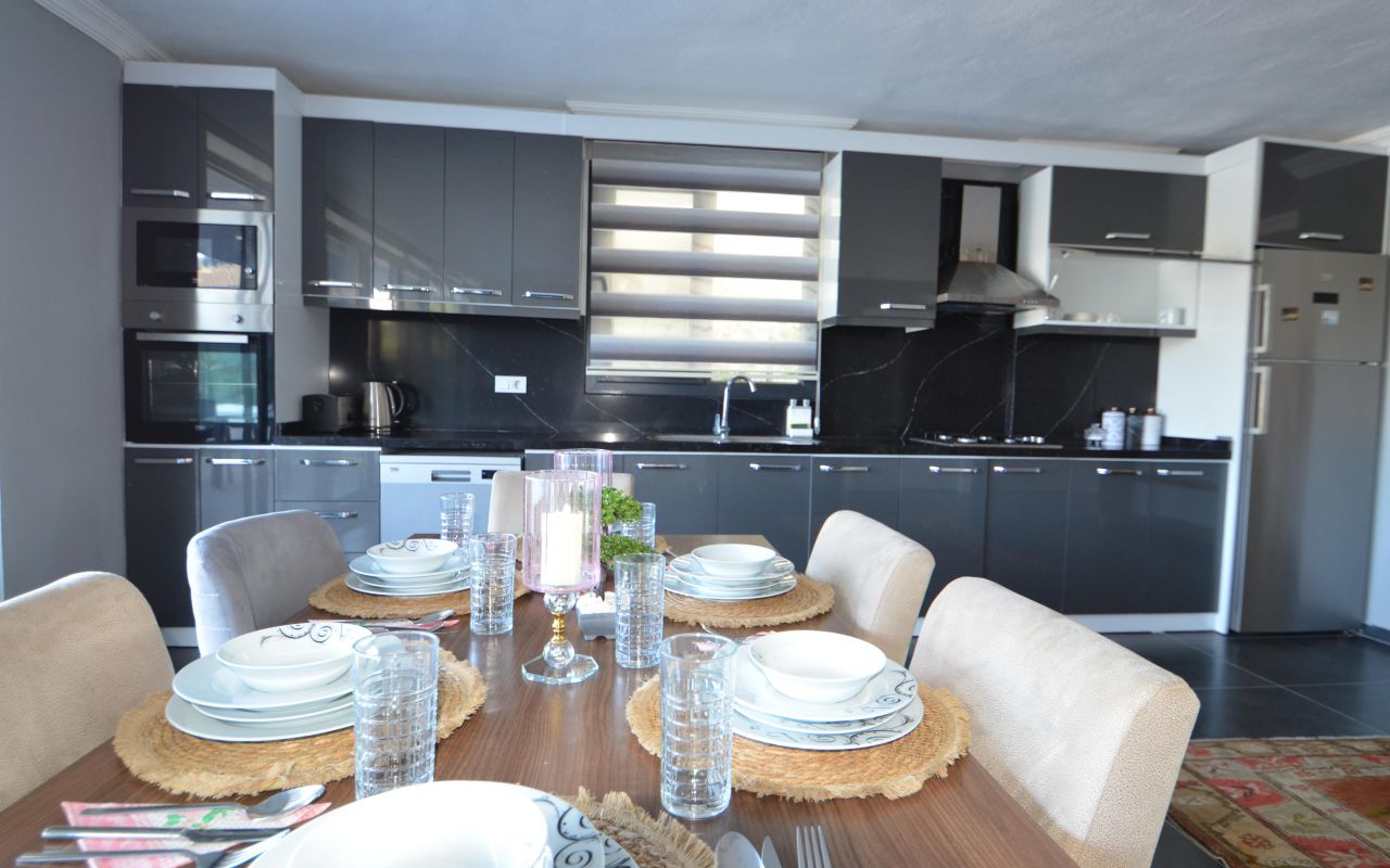 Kristal Villa (D4)