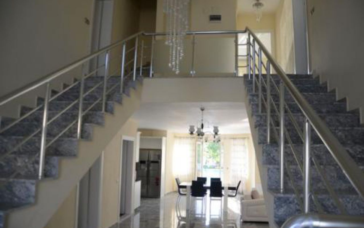 Saray Villa 