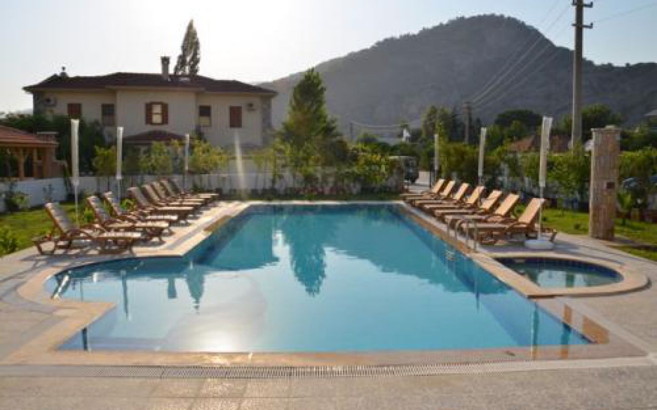Saray Villa 