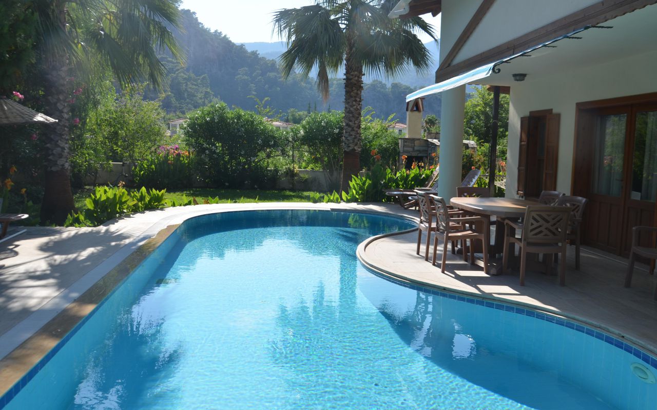 Jamara Villa