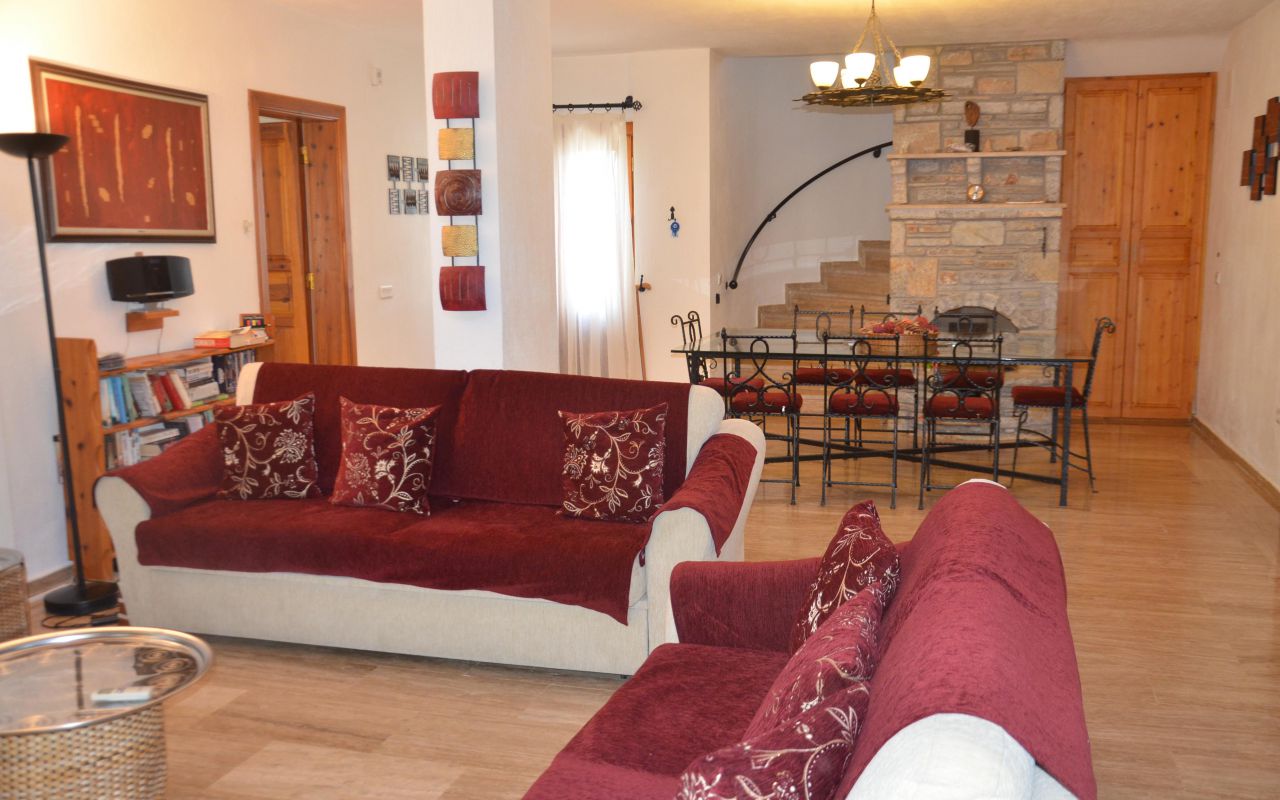 Jamara Villa