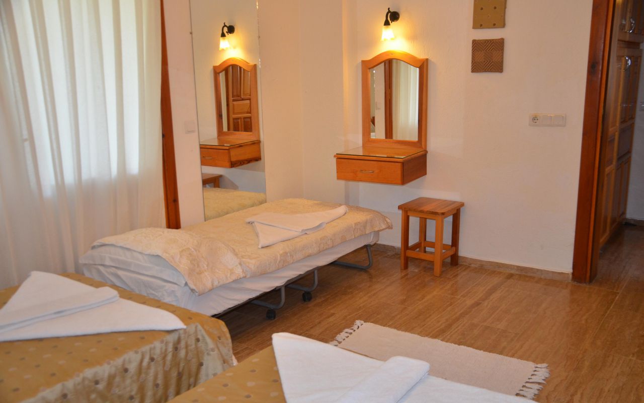 Jamara Villa