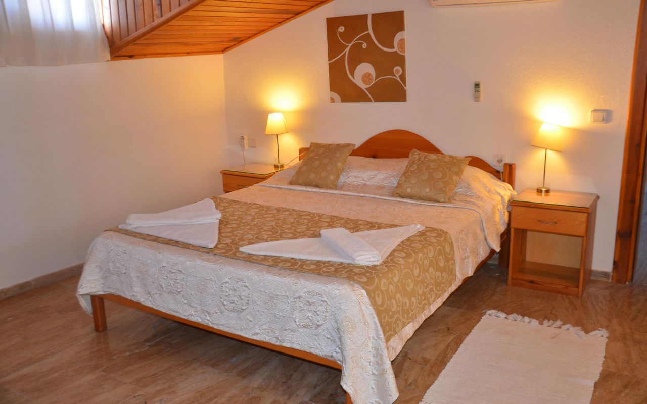 Jamara Villa