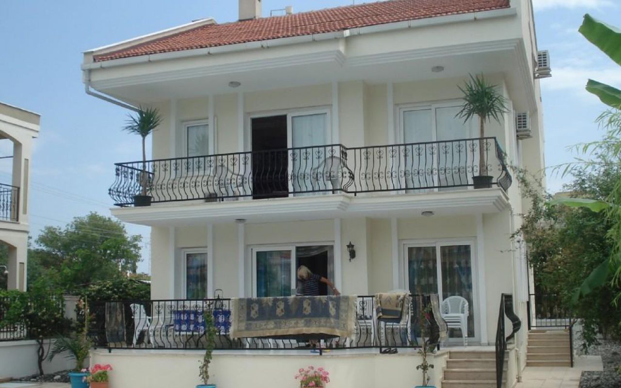 Maris Villa