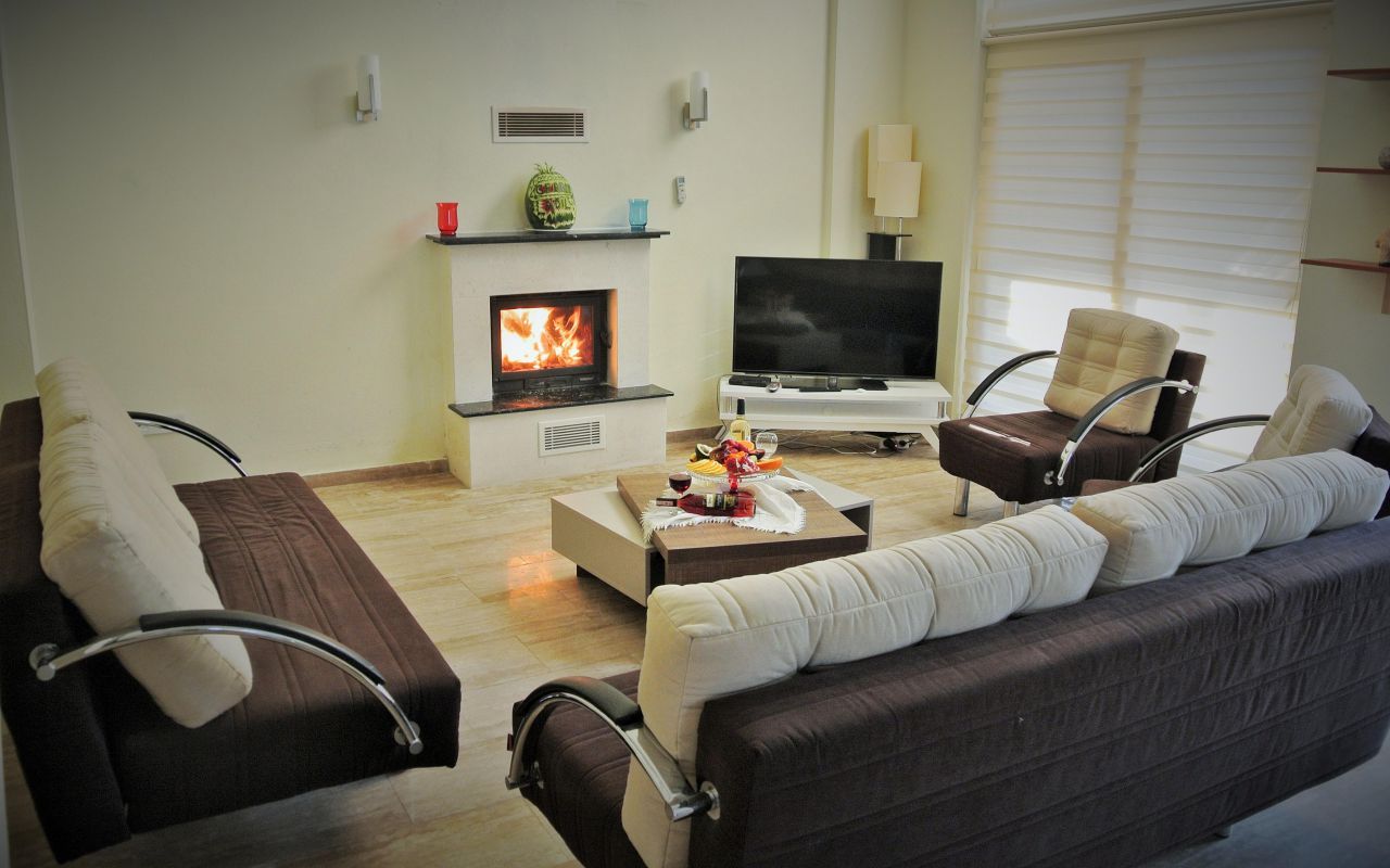 Riverside villas