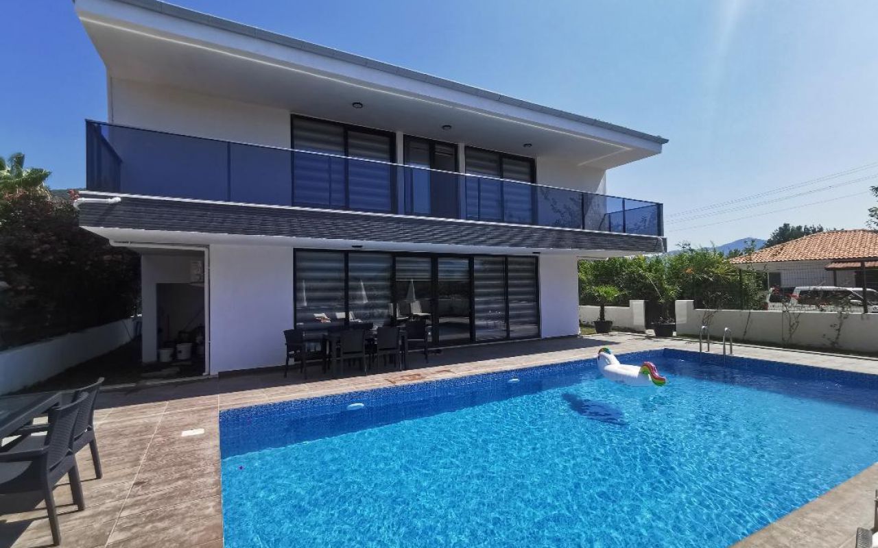 Zumrut Villa (D1)