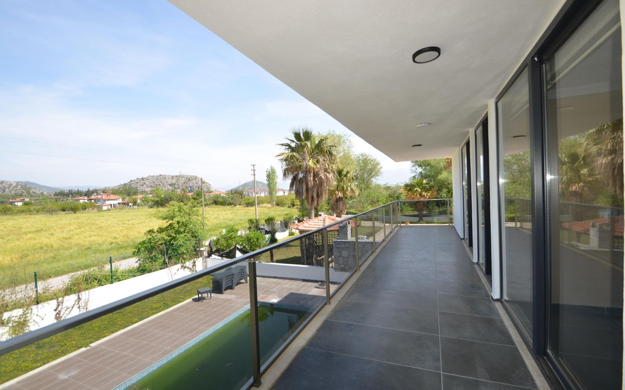 Zumrut Villa (D1)